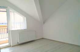 Apartament 4 camere, 78 mp utili, 22 mp terase, parcare, zona Colinei