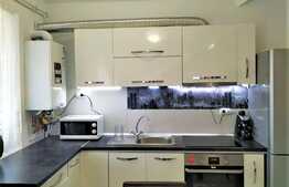 Apartament 4 camere, 78 mp utili, 22 mp terase, parcare, zona Colinei