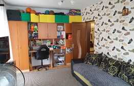 Apartament 2 camere decomandate, etaj intermediar, zona Eroilor!