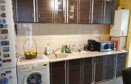 Apartament 2 camere decomandate, etaj intermediar, zona Eroilor!