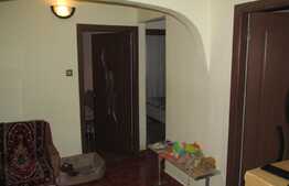 3 camere decomandat, etaj intermediar, zona Kaufland Manastur