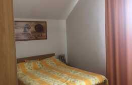 Doua case cuplate de vanzare, total 440 mp, 450 teren, Zona Florilor ! 