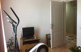 Doua case cuplate de vanzare, total 440 mp, 450 teren, Zona Florilor ! 