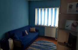 Apartament 3 camere, decomandat, 75mp, 2 parcari, zona Big