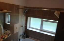 Apartament 3 camere, 72 mp, loc de parcare, AC, zona strazii Meteor