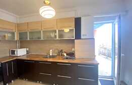 Apartament luminos de 2 camere, 70 mp, zona strazii Alverna