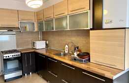 Apartament luminos de 2 camere, 70 mp, zona strazii Alverna