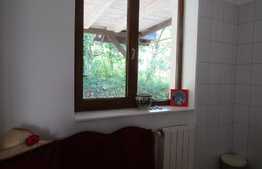 De vanzare casa individuala, 150 mp, teren 2000 mp, Exterior Sud!