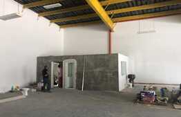 Hala moderna in oras. 