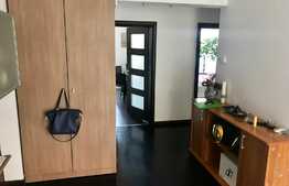 Apartament 2 camere si loc de parcare subteran in zona Porii!