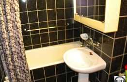 Vanzare apartament cu 2 camere, 54 mp, decomandat, zona linistita