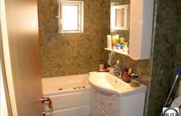 Vanzare apartament reabilitat termic pe Ariesului!