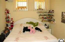 Apartament in imobil tip casa! Mobilat Utilat!