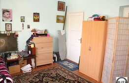 Apartament de vanzare cu 2 camere 72 mp utili + curte 50 mp