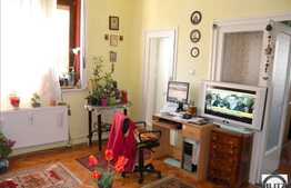 Apartament de vanzare cu 2 camere 72 mp utili + curte 50 mp