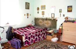 Apartament de vanzare cu 2 camere 72 mp utili + curte 50 mp