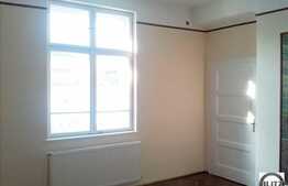 Vanzare apartament cu 1 camera, 49 mp la 5 minute de Piata Unirii