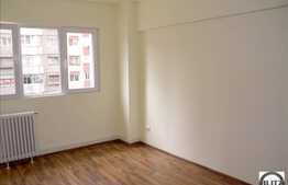 Apartament de vanzare cu 2 camere, 56 mp utili, decomandat