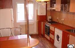 Apartament 3 cam, decomandat, ideal studenti!Conditii bune!