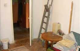 Vanzare apartament decomandat cu 3 camere, izolat termic