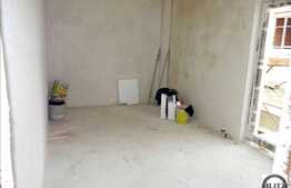 2 camere de vanzare, 52 mp + 2 balcoane