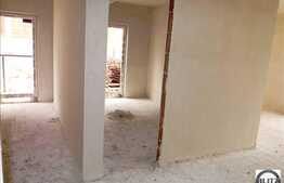 2 camere de vanzare, 52 mp + 2 balcoane