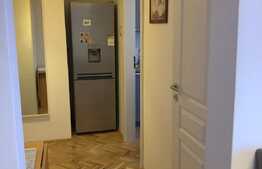 Apartament cu 2 camere, etaj intermediar, la cheie! 
