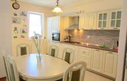 Apartament de lux, 3 camere, 77 mp, parcare, zona strazii Somesului!