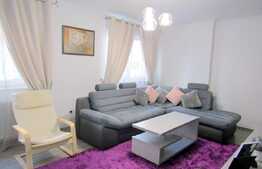 Apartament de lux, decomandat, 3 camere, 79 mp, parcare, zona Vivo!