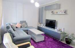 Apartament de lux, decomandat, 3 camere, 79 mp, parcare, zona Vivo!