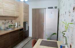 Apartament de lux, decomandat, 3 camere, 79 mp, parcare, zona Vivo!