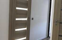 REDUCERE DE PRET! Apartament la casa, 4 camere, 2 bai, 90 mp +terasa,  complet renovat, zona 7 strazi, Gruia