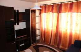 Investitia ideala (chiriasii sunt deja acolo): 2 camere, 48 mp, decomandat, zona Spitalului de Recuperare