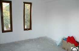 2 camere de vanzare 50 mp , cu 2 balcoane