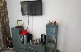 Apartament 2 camere, curte, la cheie, zona strazii Cetatii!