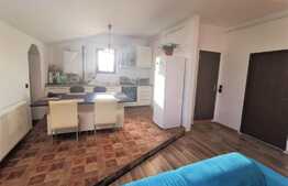 Apartament spatios, la cheie, panorama, dispus astfel: