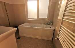 Apartament spatios, la cheie, panorama, dispus astfel: