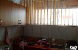 Zona Marasti 3 camere decomandate.