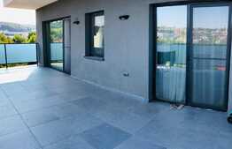 Apartament superb cu 3 camere, cu terasa 50 mp si o panorama deosebita! Vino sa-l vezi!