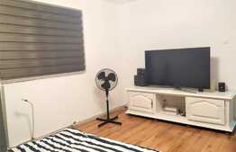 Apartament 4 camere, 72mp, balcon, zona strazii Mehedinti