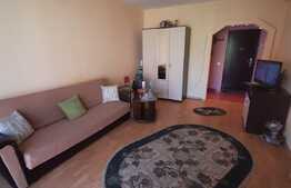 Liniste si confort! Etaj Intermediar! Parcare! Zona Porii!