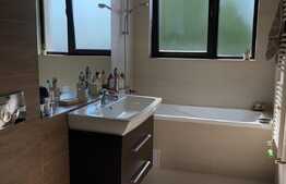 Penthouse 118 mp, 3 camere, garaj, imobil nou, zona UMF