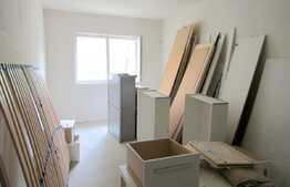 Apartament 3 camere, semifinisat, 69 mp, zona strazii Eroilor!