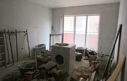 Apartament 3 camere, semifinisat, 69 mp, zona strazii Eroilor!