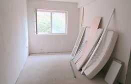 Apartament 3 camere, semifinisat, 69 mp, zona strazii Eroilor!