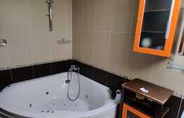 2 camere decomandate, la prima inchiriere, 2 locuri de parcare, zona strazii Fagului