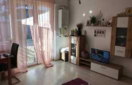 De vânzare 2 camere, 40 mp, terasa 73 mp, parcare, zona strazii Oasului