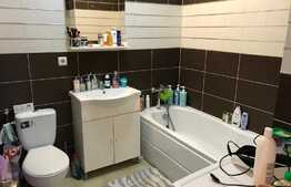 De vânzare 2 camere, 40 mp, terasa 73 mp, parcare, zona strazii Oasului