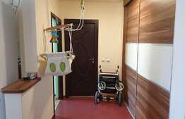 Apartament de vanzare, 2 camere, 64 mp, zona Terra!