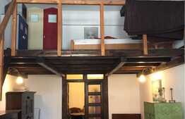 Apartament 2 camere, 70 mp, semidecomandat, zona Ultracentrala